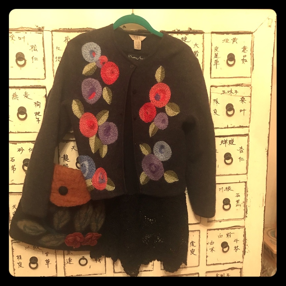 100%wool sweater
